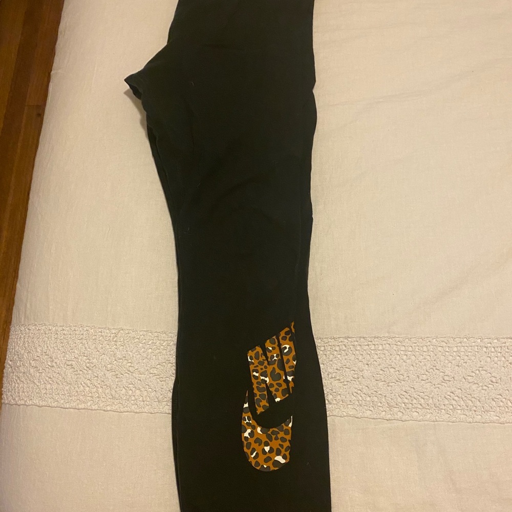 Nike Cheetah Print Leggings